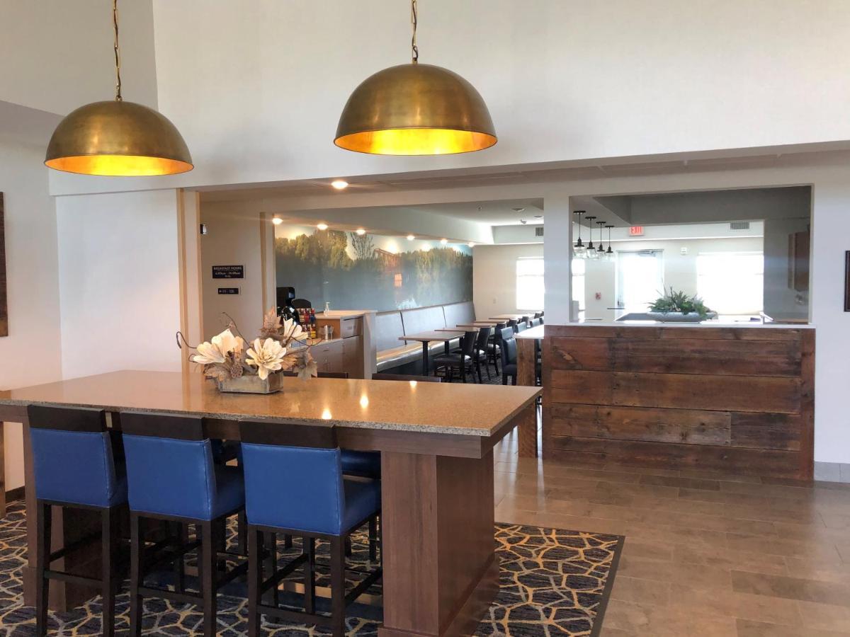 Grandstay Hotel & Suites Rock Valley Extérieur photo